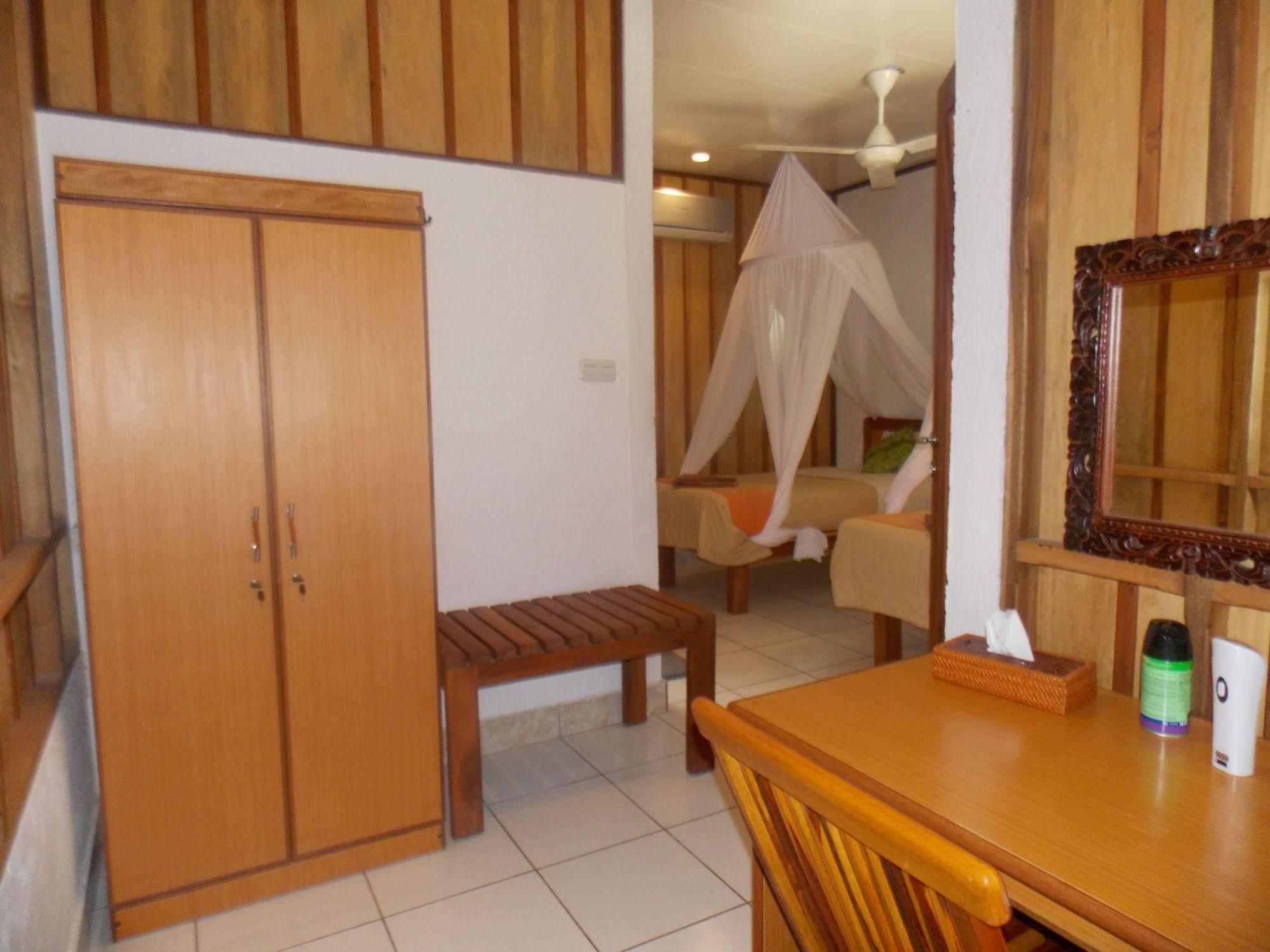 Komodo Lodge Labuan Bajo Eksteriør billede